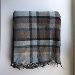 Aritzia Wilfred Plaid Wool Blanket Scarf